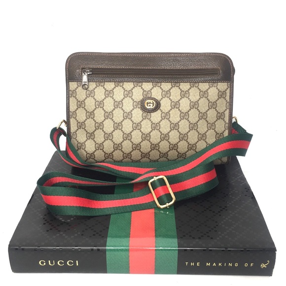 Gucci Handbags - Authentic Gucci brown monogram coated canvas crossbody bag clutch